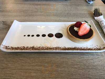 Restaurant At The Castle Of Brecon Hotel