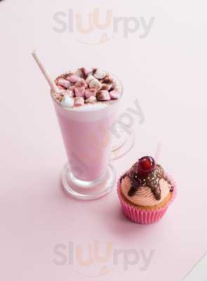 The Parlour @ Beth Lauren Cakes