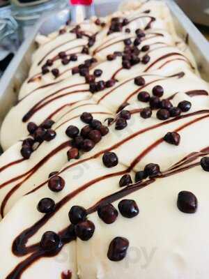 Holy Cow! Ice Cream Company