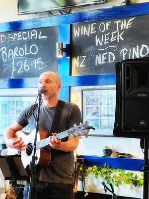 The Crab And Lobster Tap