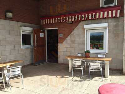 Strawberry Fayre Cafe