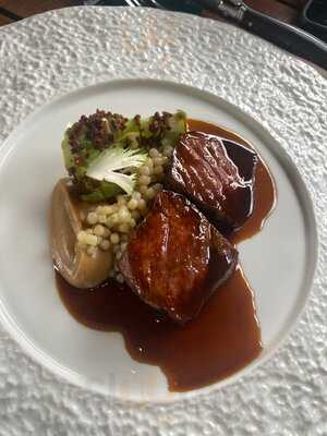 The Greyhound Pub & Dining