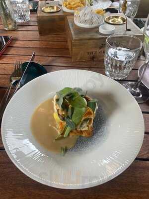 The Greyhound Pub & Dining