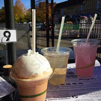 Earth Restaurant And Takeaway