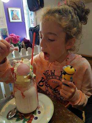 T-potters Cafe And Studio