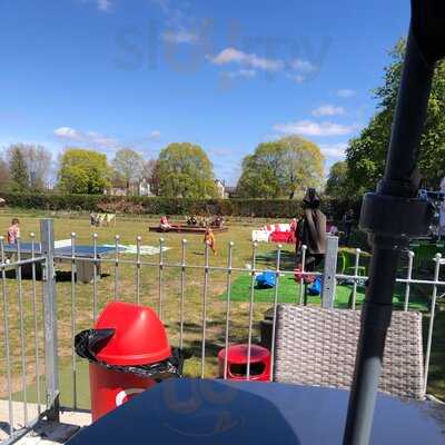 Mellows Pavilion Cafe