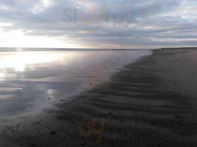 Bucket And Spade Cafe