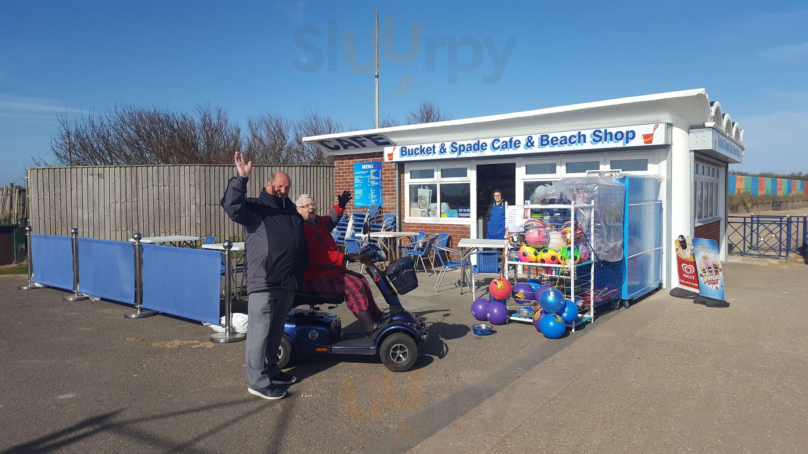 Bucket And Spade Cafe