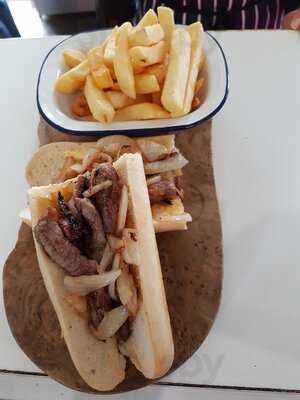 Naafi Restaurant & The Squadron Mess Bar