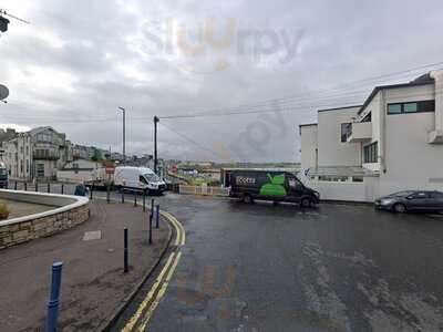 Mermaid Kitchen & Bar