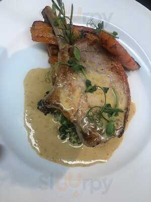 The Pub With No Name