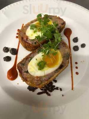 The Pub With No Name