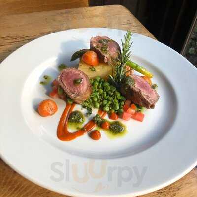 The Pub With No Name