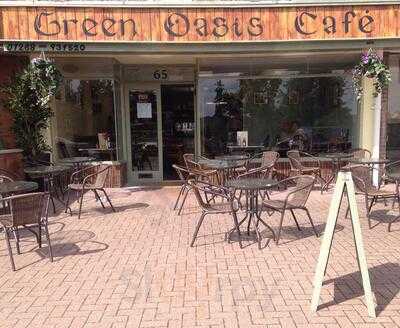 Green Oasis Cafe