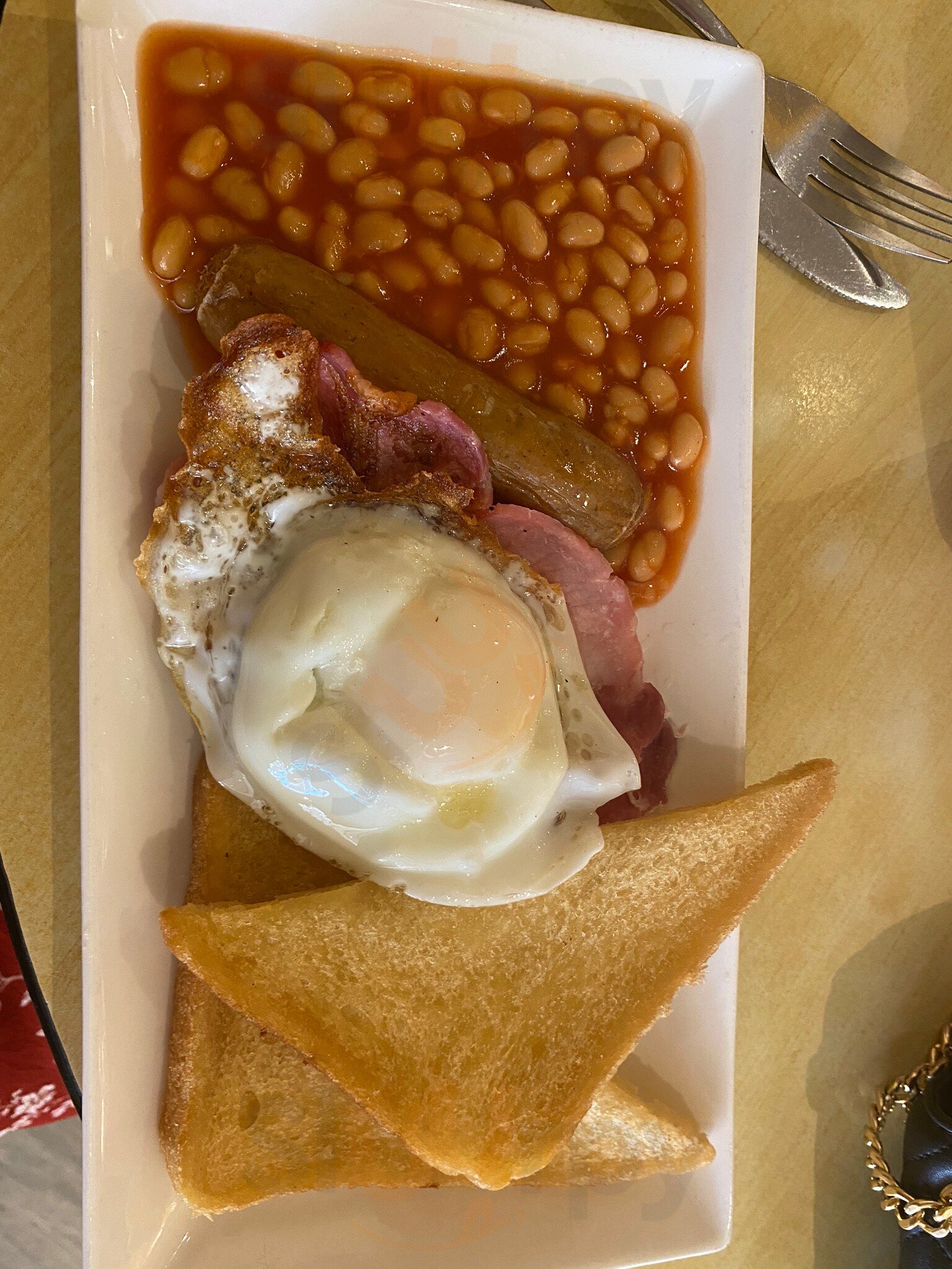 Daisy's Bakery And Tea Rooms