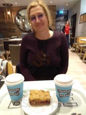 Muffin Break Redhill