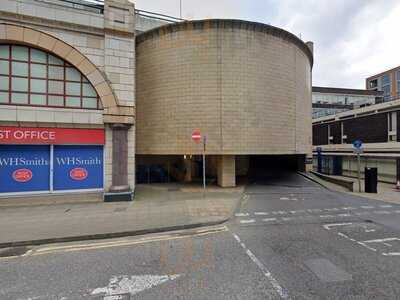 Muffin Break Redhill