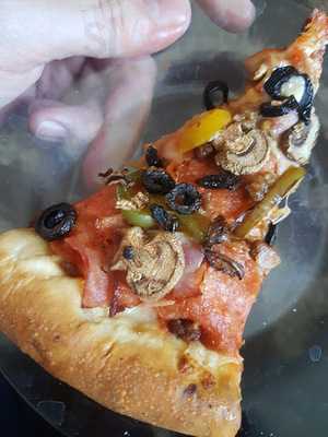 Domino's Pizza - Cheshunt