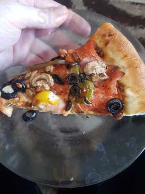 Domino's Pizza - Cheshunt