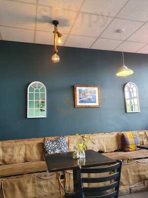 Bomonti Cafe & Bistro