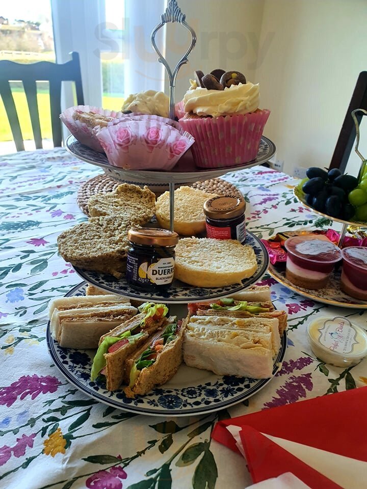Perfect Blends Tearoom & Treasure