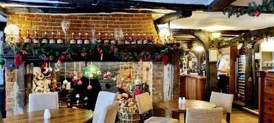 Frank's Restaurant & Mussel Bar