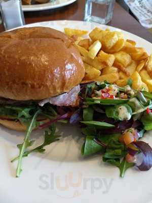 Sea Salt Cafe & Bistro