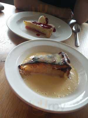 Dickens Cafe Restaurant