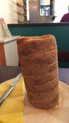 Oana's Coffees,shakes & Chimney Cakes