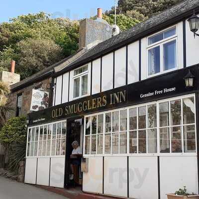 Old Smugglers Inn