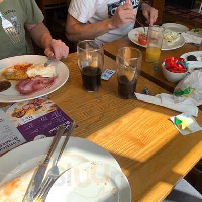 Trevithick Inn Table Table