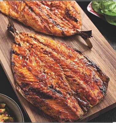 Whyteleafe Pizza & Grill