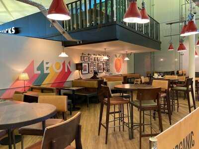 Cobham Service Station M25