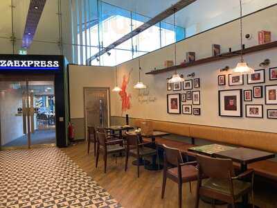 Cobham Service Station M25