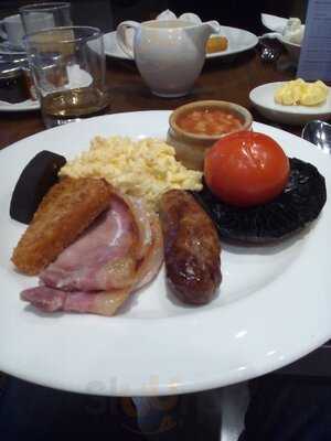 Benson&#39;s Brasserie