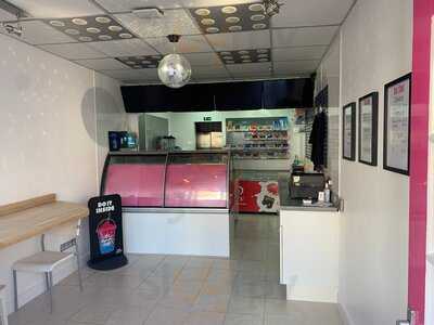Photo 4