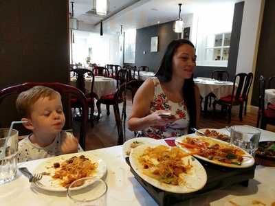 Friends Chinese Restaurant