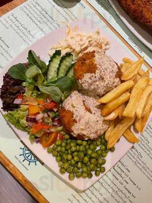 The Captain’s Table