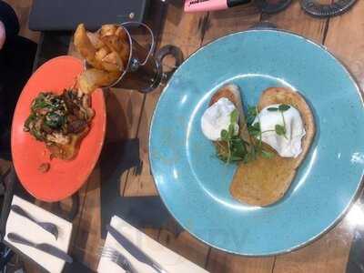 Just Be Coffee Wine Lounge