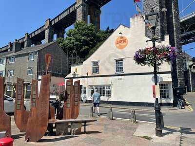 Just Be Coffee Wine Lounge