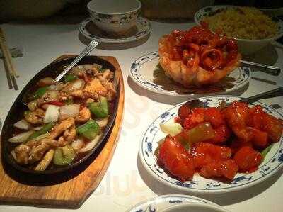 Szechuan Inn