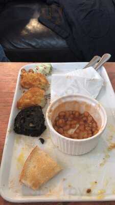 Pilgrims Cafe At Oriel Y Parc