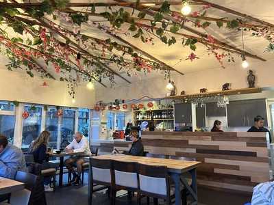 Asian Bowls Restaurant