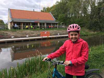 Bridge 49 Cafe Bar & Bistro