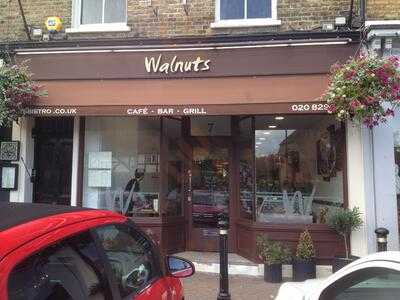 Walnuts Cafe Bistro