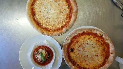 V.l.p. Viva La Pizza