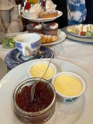 Frogpool Manor Restaurant