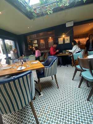 The Crown - Restaurant