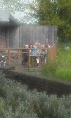 Riverside Cafe At Hall Place