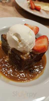 Coopers Bar Restaurant